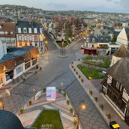 Coeur Grand 3 Pièces Avec Parking Appartement